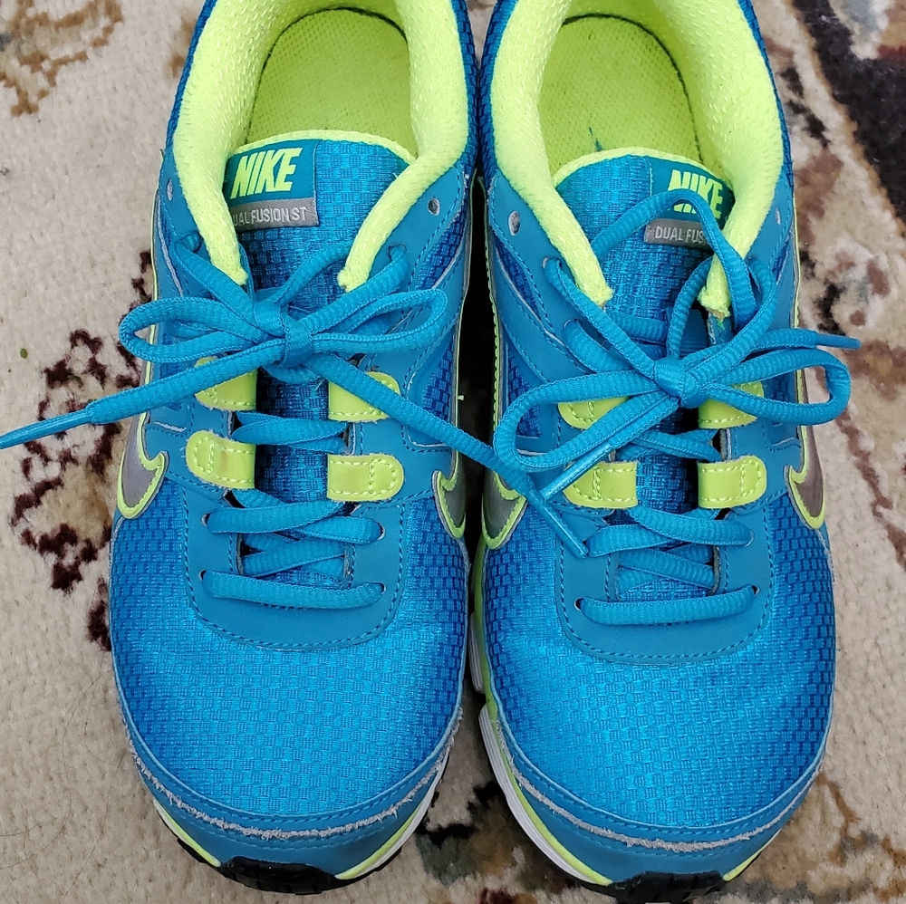 Dual Fusion Nike